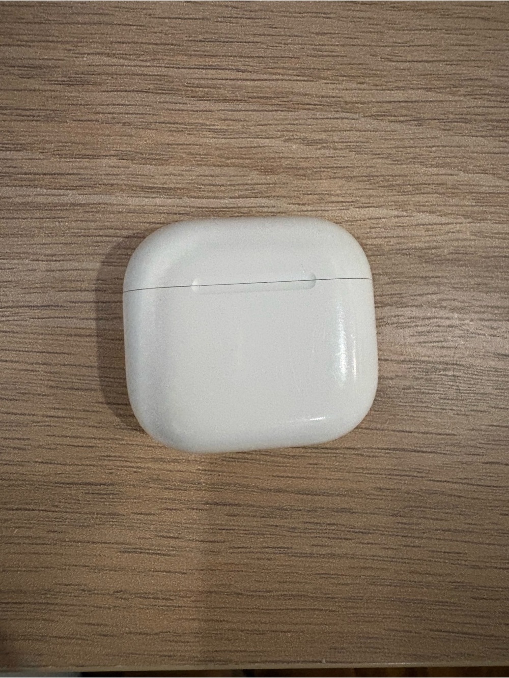 AIRPODS 4 WITH ACTIVE NOISE CANCELLING